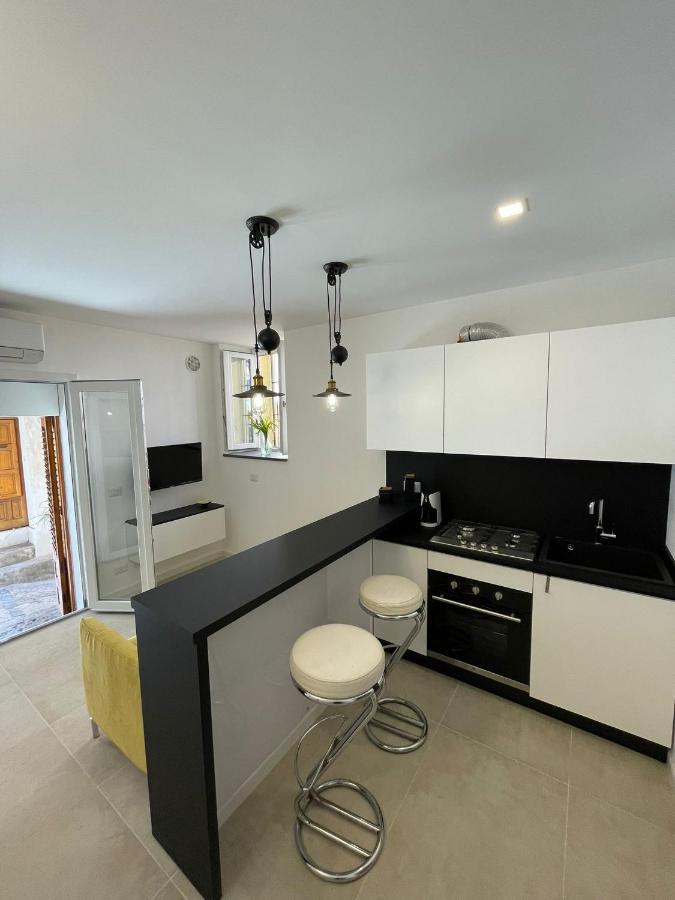 La Nicchia Apartment Cefalu Ngoại thất bức ảnh